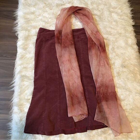  H&M Burgundy distress fade fit & flare Corduroy Skirt - Picture 1 of 5